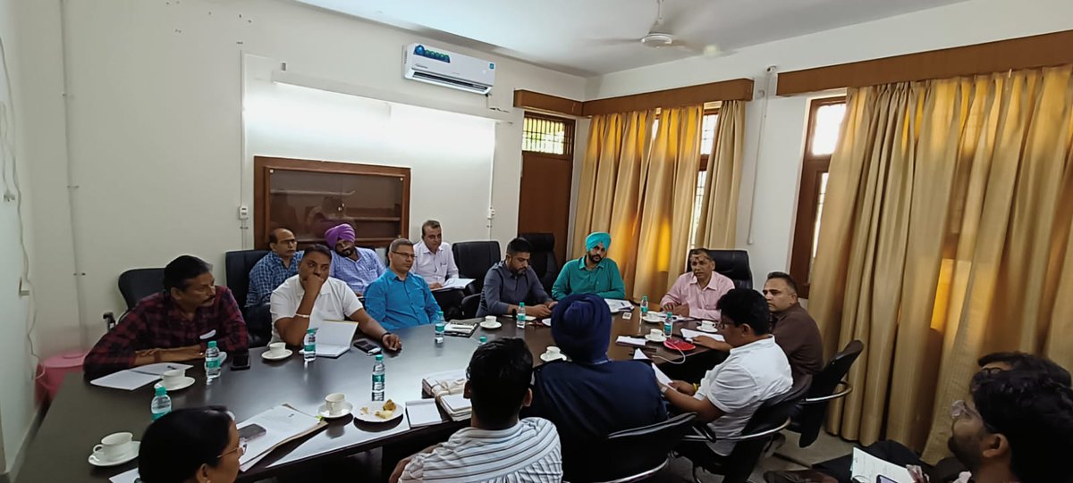 PunjabLSA's tweet photo. STDCC (State Telecom Disaster coordination committee) meeting was held in Punjab LSA on 27.09.2022 under the chairmanship of  Sh.Khushwant Rai,DDG (Technology). 
Stakeholders from NDRF Punjab Government, UT Administration Chandigarh , BSNL &amp; TSPs attended the meeting. 
@DoT_India https://t.co/0AxxUMTJjd