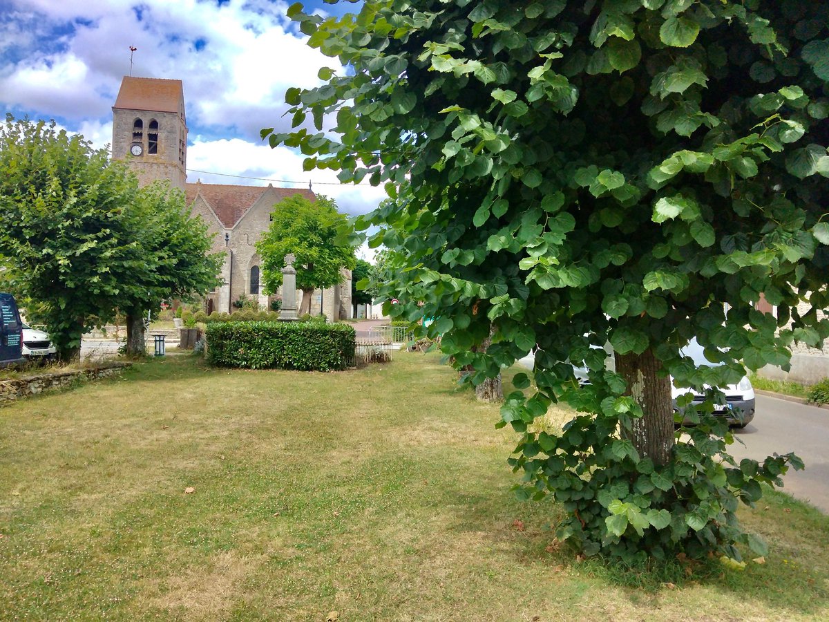 Ingeniery78's tweet photo. 🏡Déplacement à @ponthevrard #boinvillelegaillard
#Ablis #SteMesme et à #RambouilletTerritoires. @PStefanini78 avec @Ingeniery78 à l'écoute des élus ruraux du Sud Yvelines pour les accompagner au mieux dans leurs projets et répondre à leurs attentes.@Les_Yvelines #ruralité https://t.co/jPApUroUOl