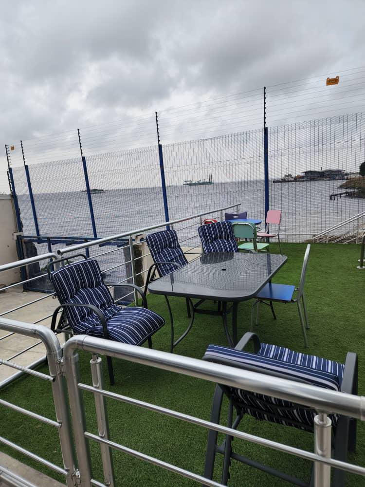 Shortlets_Lagos's tweet photo. 4 bedroom ocean view apartment, Lekki 1. 180k daily, refundable caution:100k https://t.co/2LoTjKviuM