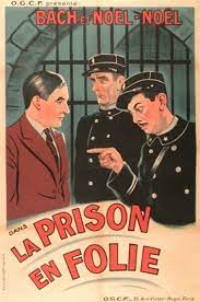 merlinpapin3's tweet photo. .@FredOL69007 #PremièreFoisauCinéma
#SuzanneDehelly dans La Prison en folie d'Henry Wulschleger (1930) elle avait 34 ans https://t.co/jUf5svlKgp