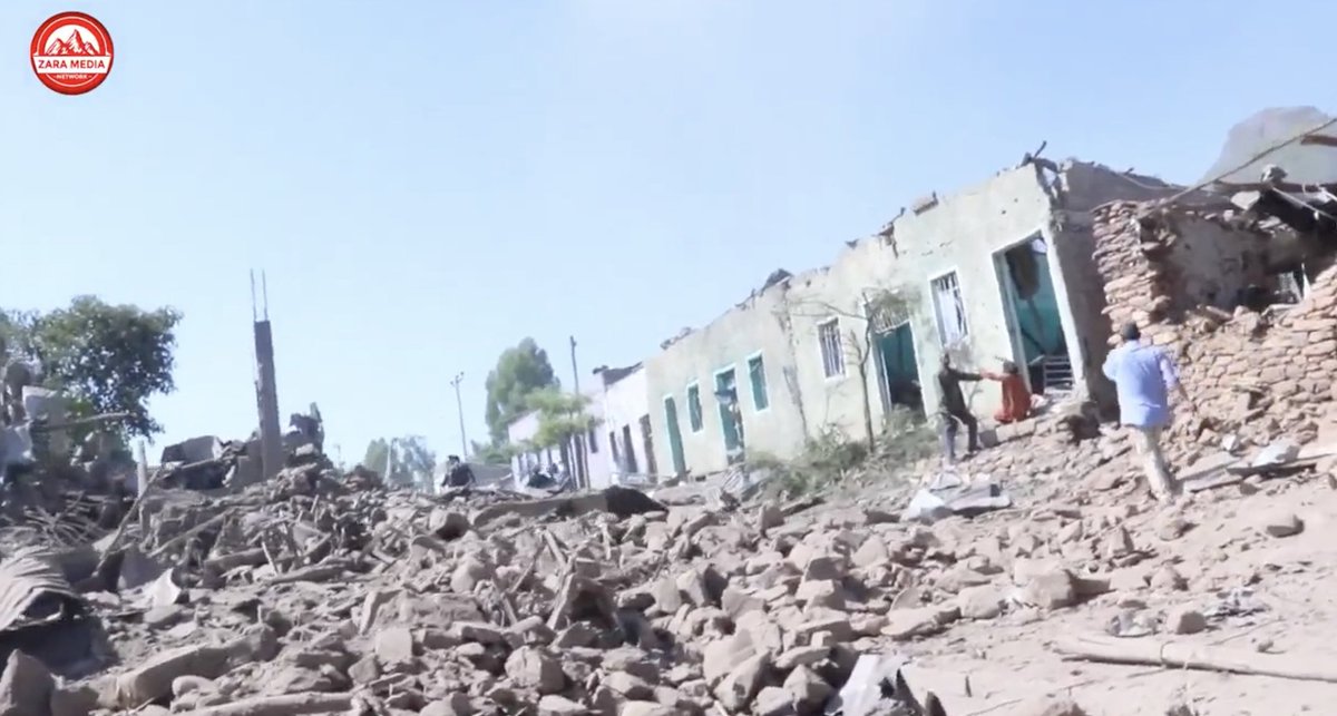 TarshQbc1's tweet photo. Our hearts are shattered 💔Bombardement in #Tigray have become a regular occurrence—so much so that civilians are often being targeted in their homes @POTUS @StateDept @UN @MikeHammerUSA @EUCouncil #UNGA           @EU_Commission #EU  #StopBombingTigray #StopWarOnTigray https://t.co/dfKyItiNSD