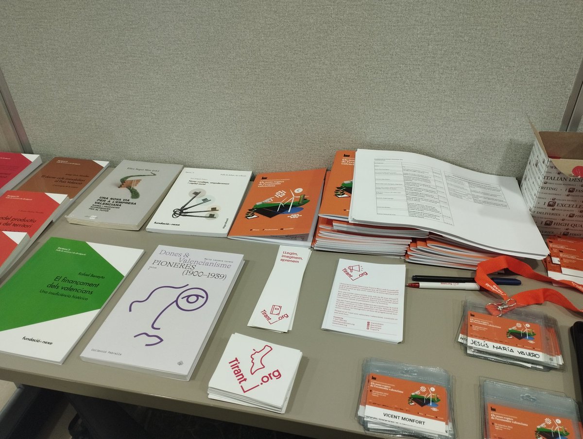 fnexe's tweet photo. En 5 minuts comencem la setena edició de l'#EconLab 

Hem obert les acreditacions 🙋

T'esperem? https://t.co/IATYyNnQ5K