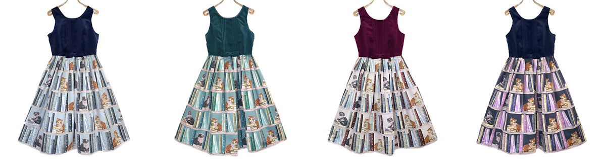 Emily_cute2014's tweet photo. 【reservation】

本日≪9/30(金)≫ご予約最終日！
【 子猫と本棚 series 】
※受注生産制。11月末～12月上旬入荷予定。

本棚の隙間にくつろぎ子猫
愛らしいシチュエーションを描いたテキスタイル

♡ 子猫と本棚 ノースリーブワンピース￥32,780(Tax in)
https://t.co/DS6tX9edtI https://t.co/Kmgb478n7B