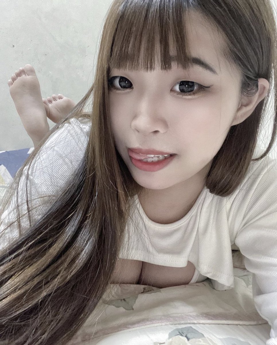 KccvOq's tweet photo. https://t.co/eMBc1tLDzV
#妹子 #正妹 #美女 https://t.co/0VIZ8uo2aB