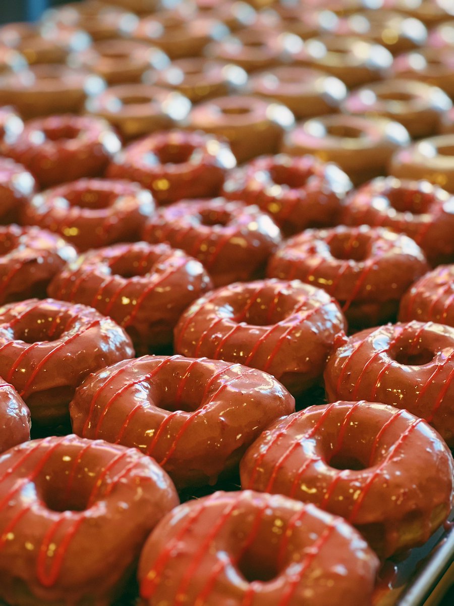 We had a special order for a dozen vegan donuts this morning and we made some extra.

There are a few dozen strawberry and vanilla glazed brioche donuts available at our Lafayette cafe today!