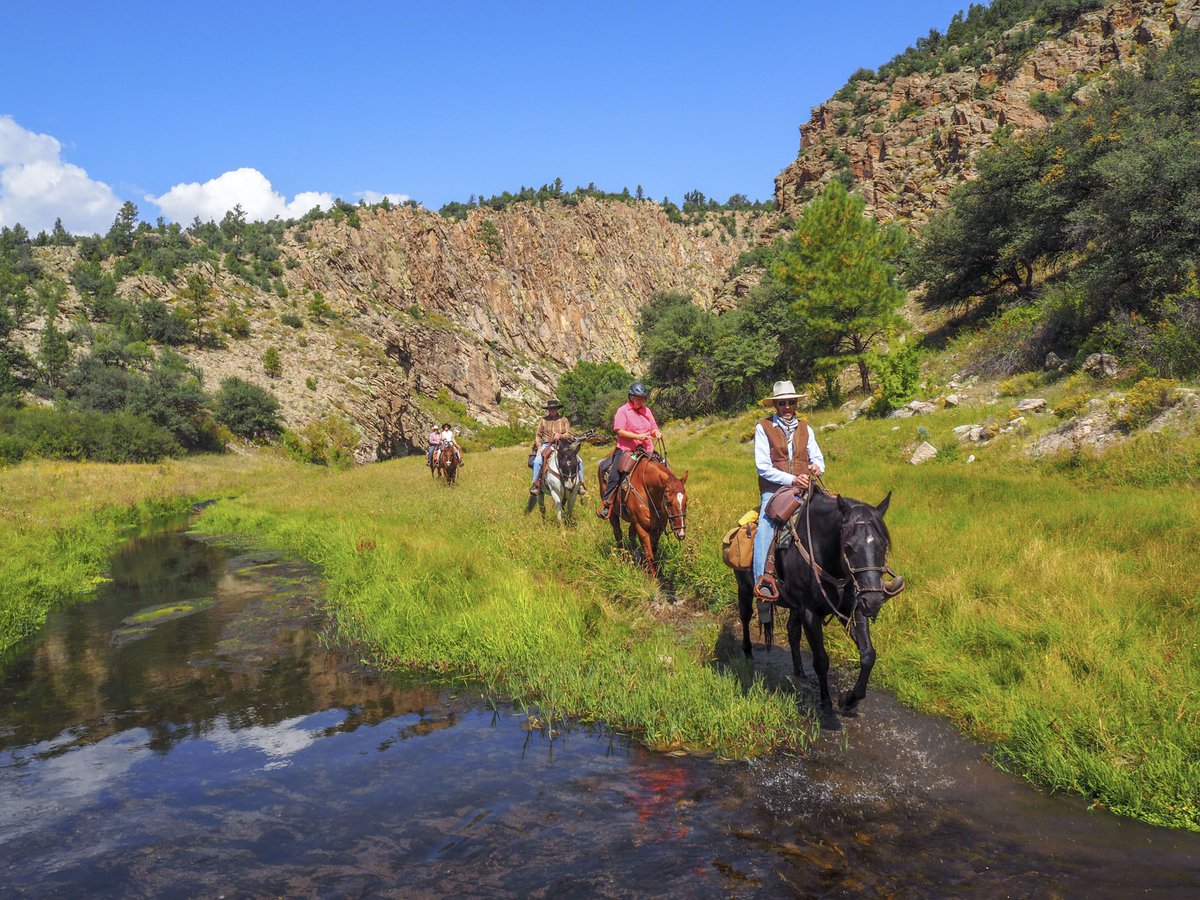 Open March through mid-November. Geronimo Trail Guest Ranch is a real western adventure!
ranchseeker.com/Search/Geronim…