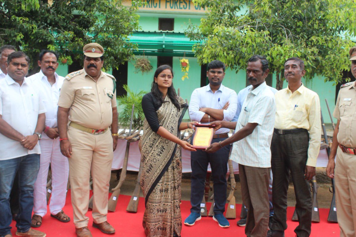 Our young DFO Karthikeyani spearheaded a special drive in Hosur Division, 'ERADICATE ILLEGAL GUNS, SAVE ELEPHANTS' Her determination & intensive work with local village heads has led to voluntary surrender of 111 illegal country made guns today. So proud of her Kudos #TNForest