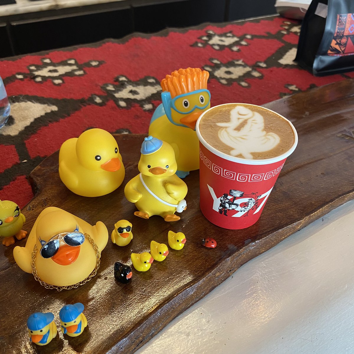 𝐀𝐧𝐠𝐞𝐥 tweet media