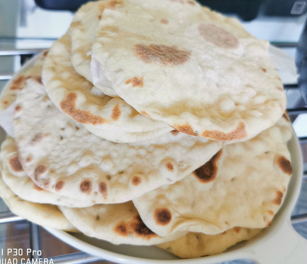 BiaBooch's tweet image. Tomorrow WILL BE SUNNY 🙏We will be Boochin at The Farm Shop Wexford tomorrow (sat 1st) Rain wont stop The Booch Train!! 😎Lots of gorgeous #flavourfirst healthful foods,Kombucha,pickles, Sauerkraut 
Menu 👇
Inspiration :@MRuffley for the Bakewell 💚