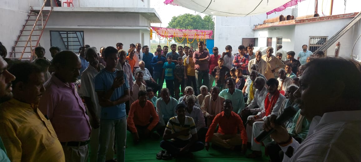 आज दिनांक 30/09/2022 को ग्राम सराय जवाहरपुर में कियारा ऑयल एंडस्ट्रीज का फीता काट कर उद्घाटन किया l