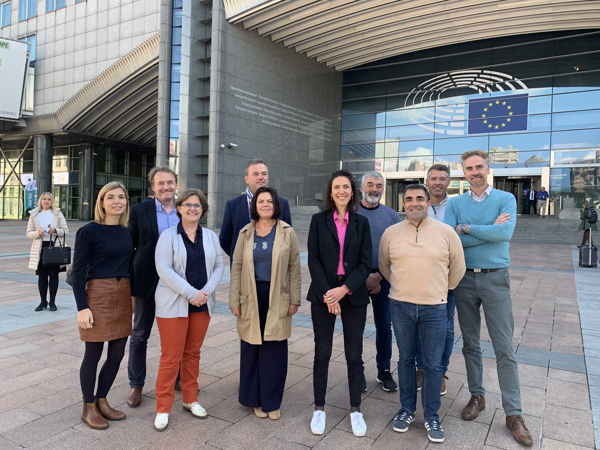 Visite du parlement européen et échanges sur les préoccupations du #batiment #Energie #emploi #materiaux merci <a href="/ValerieHayer/">Valérie Hayer</a> pour votre accueil chaleureux et nos franches discussions