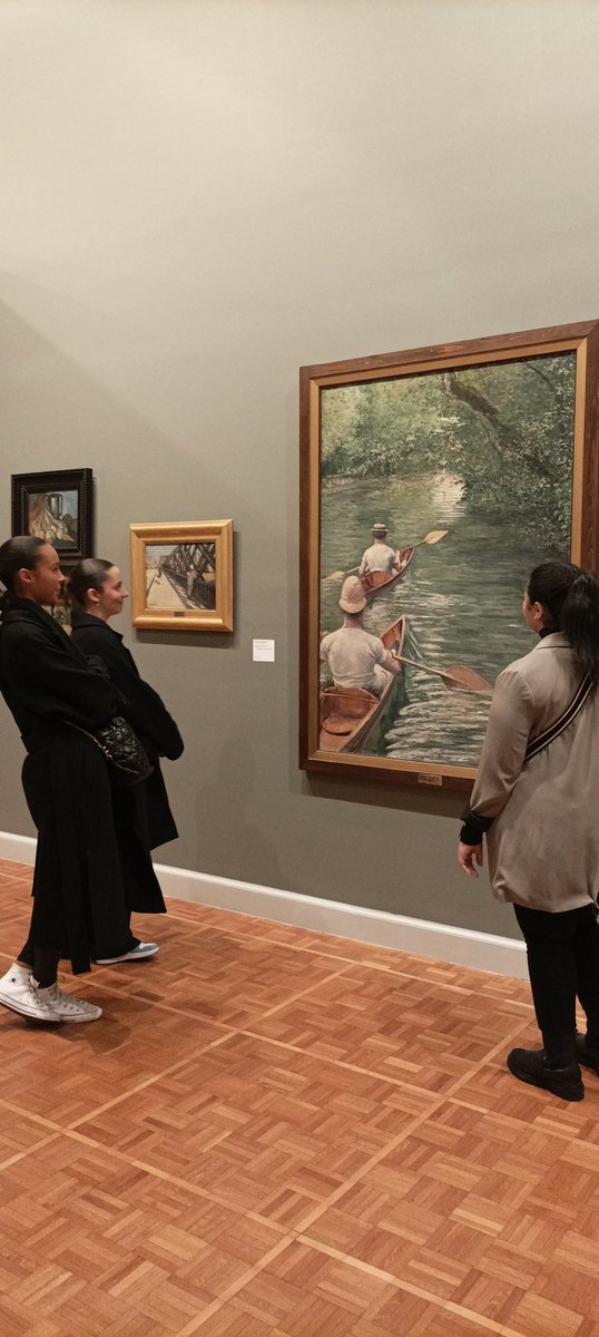 balandiersophie's tweet photo. Atelier pro BTS SAM 2ème année. La CGE abordée en lien avec le projet d'éducation artistique et culturelle: Visite du musée des beaux arts, les étudiants réalisent un rapport d'étonnement vidéo à partir d'une œuvre du musée en lien avec la CGE. 
#lyceejarennes #academierennes https://t.co/kRIHrO7IyR