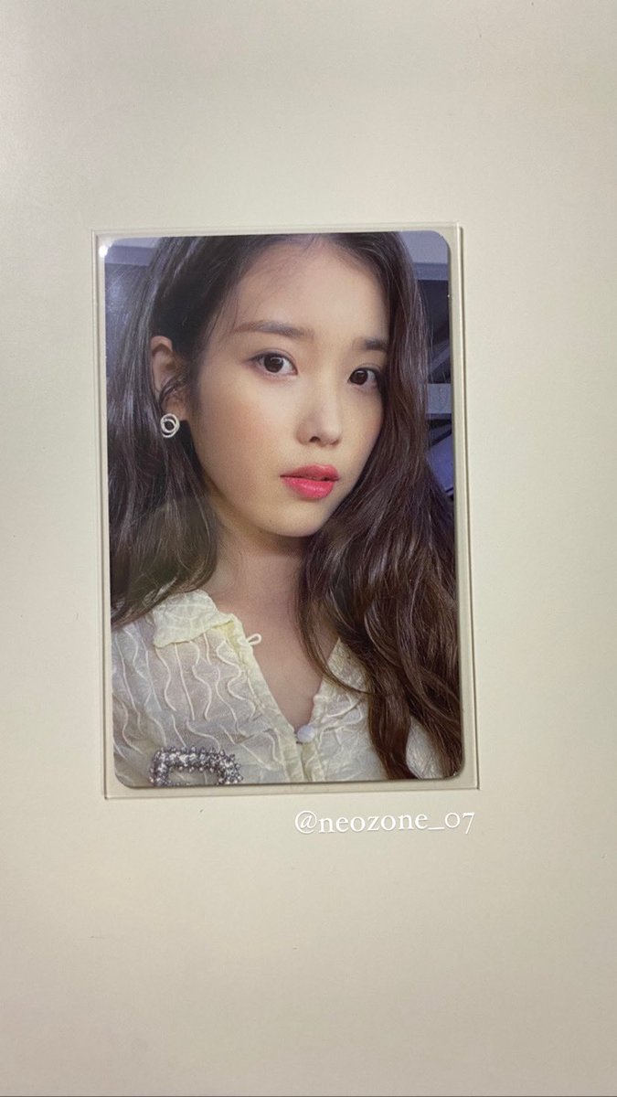 neozone_07's tweet photo. ( พร้อมส่ง ! )

♡⸝⸝⸝ พี่ลี่ strawberry moon / ไอยู strawberry moon ราคา 130 ค่าส่ง 30 บาท

ใครสนใจเดมมาได้เลยนะคะ ✉️
#ตลาดนัดไอยู #ตลาดนัดIU https://t.co/MdtVdOvLDL