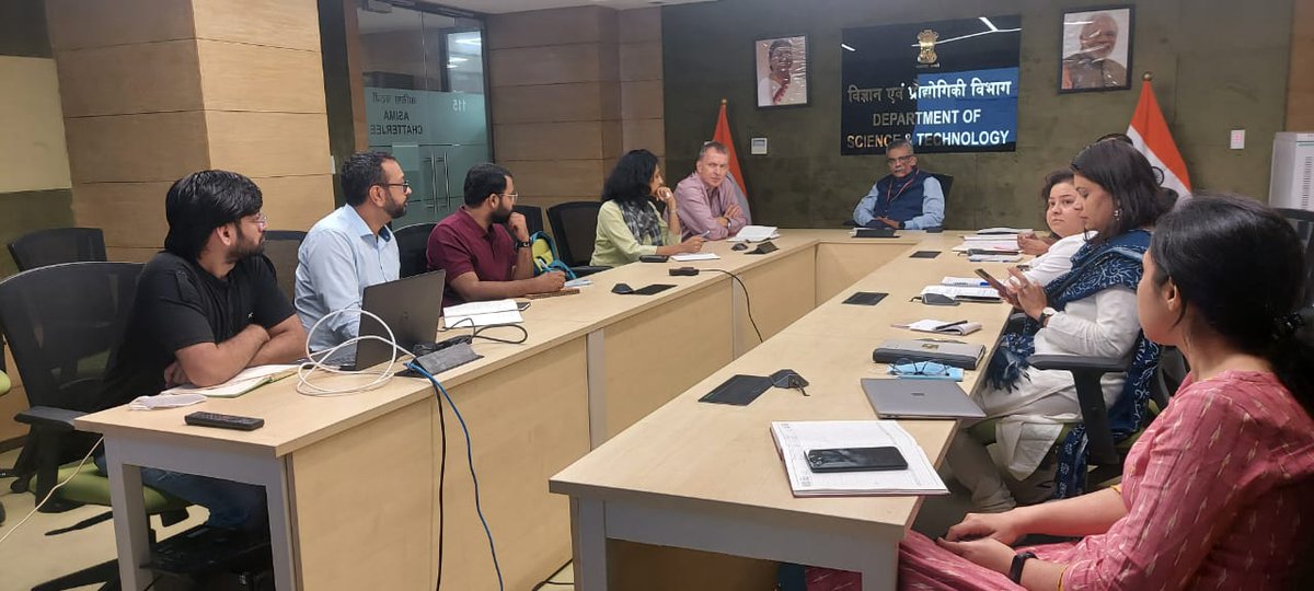 Dr Akhilesh Gupta tweet media