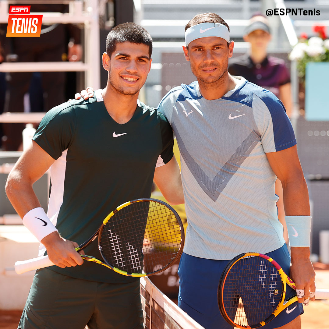 ESPNtenis's tweet photo. Desde el lunes, los N°1 y N°2 del mundo. 🇪🇸👊

@carlosalcaraz @RafaelNadal https://t.co/PvRO8ku9U6