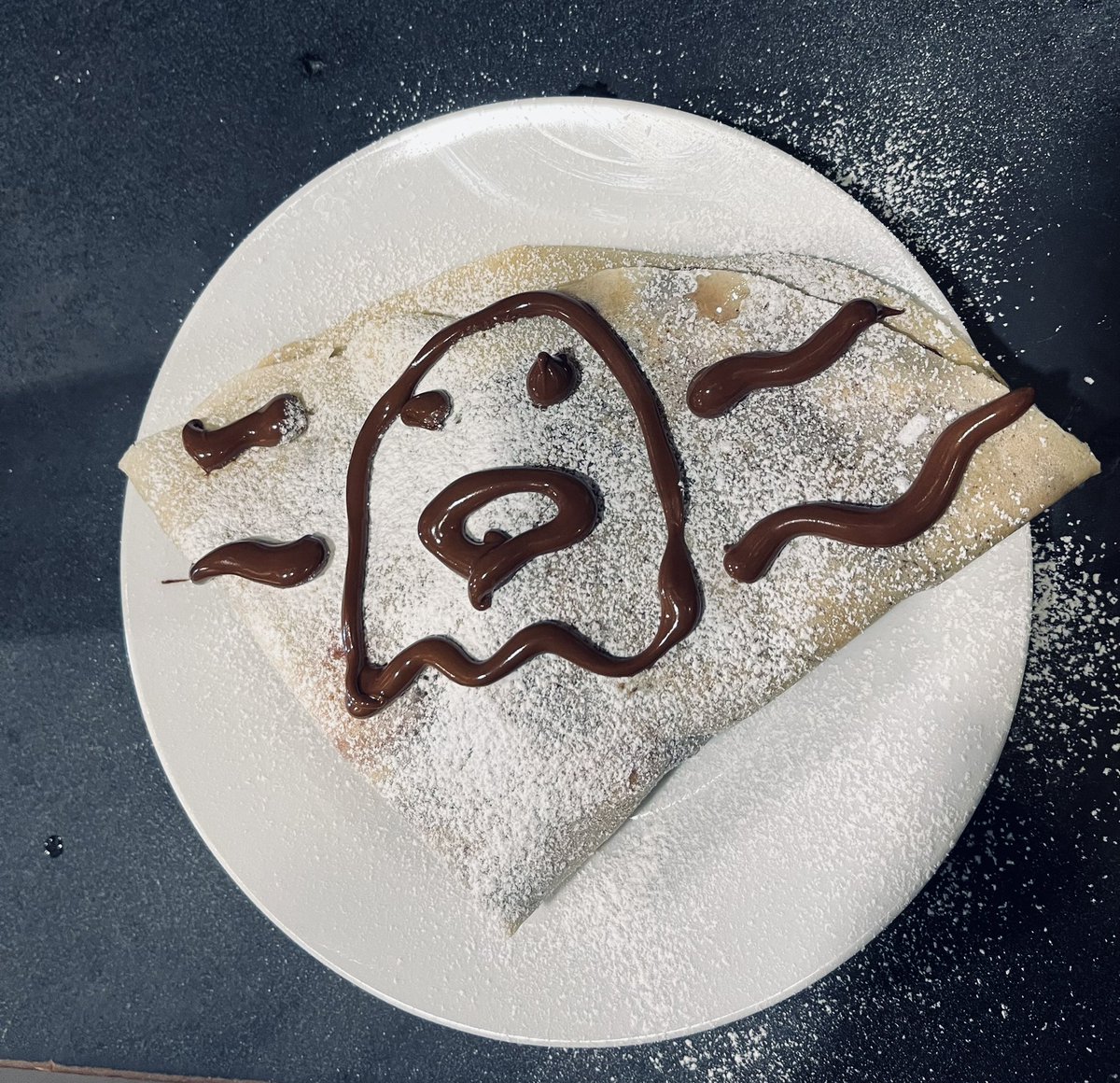 Paris Creperie tweet media