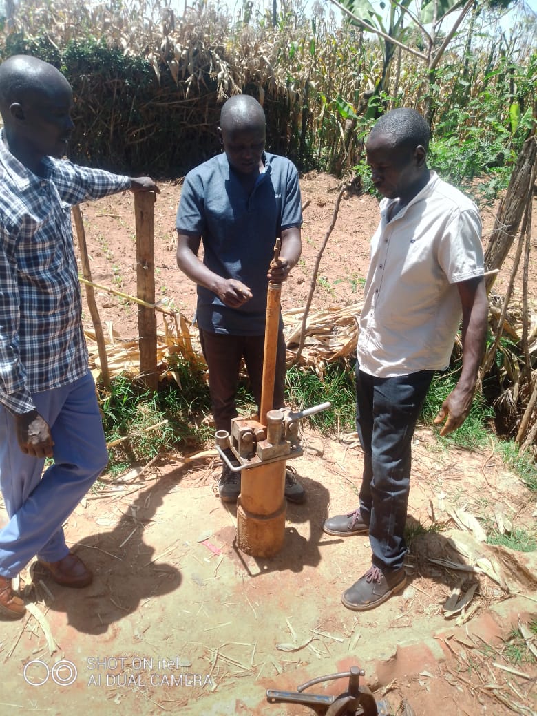 MinistryWest's tweet photo. REPAIR:
Pser Borehole in Mnagei Ward was rehabilitated and is now accessible to the public for use. https://t.co/wLuU4arlYc