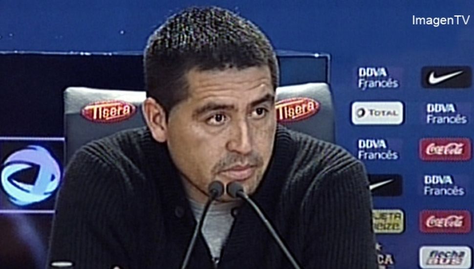 *discusión con mi papá porque dijo que nunca me vé estudiar* 
a vos te gusta como curso?
+ no, a mi no.
tengo suerte?
+ sí aprobas sin estudiar si, un poco.
hace 9 parciales tengo suerte