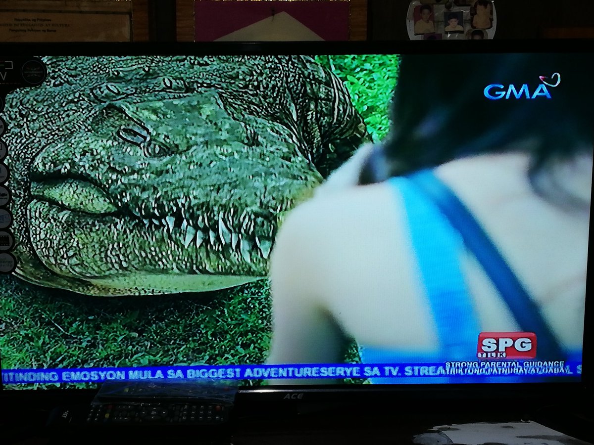 Ayaw mag smile ni Dakila, Bella pahumble pa. 
ARRA SAN AGUSTIN
#LolongSeasonFinale
LOLONG SEASON FINALE
CONGRATS LOLONG