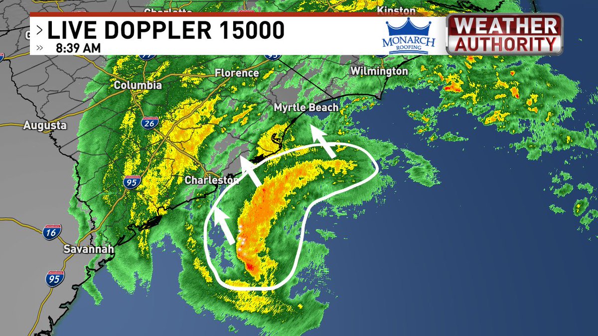 EdPiotrowski's tweet photo. 8:40am While the rain is heavy and the winds gusty it's not bad compared to what's coming over the next 1-2 hours. When the western eyewall moves ashore, the intensity of the rain and wind will pick up dramatically, especially on the south end of the Grand Strnad. #scwx #ncwx https://t.co/qElU9UFGZT