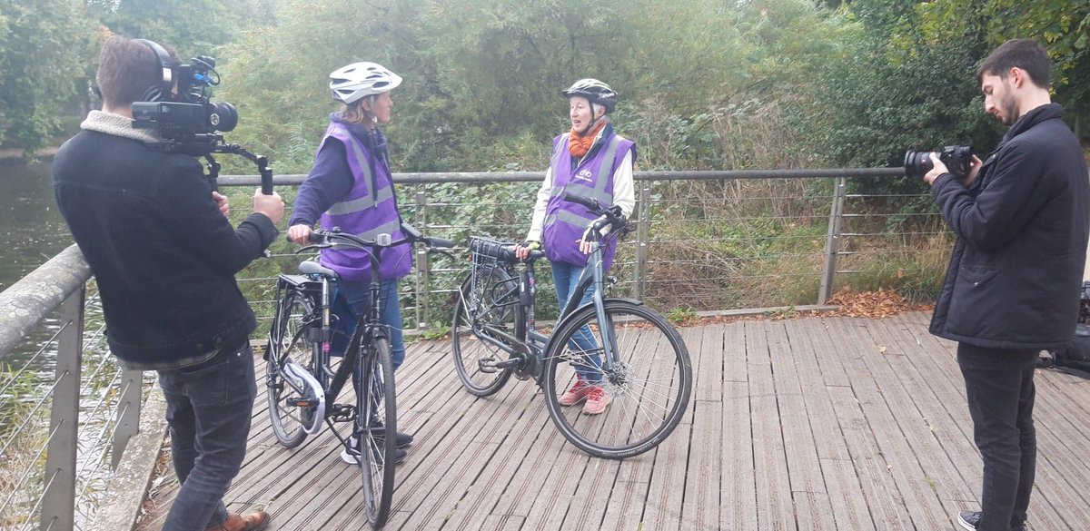 Did you see us filming around Rowntree Park today? Lovely to talk about our walking and cycling experiences in such a beautiful setting - the autumnal reds around the Park are developing nicely. Thanks to @RPRowntree Reading cafe for saving a table! #AutumninthePark #Experiences