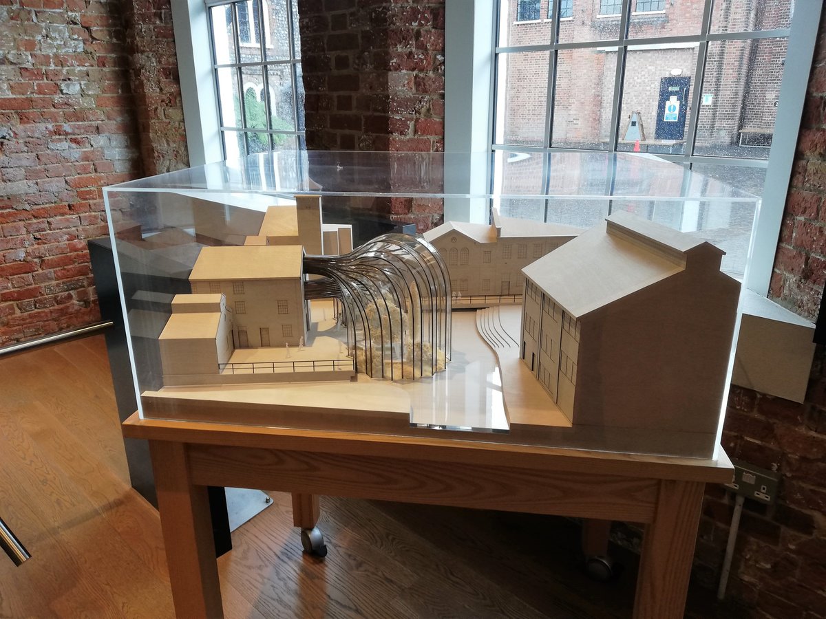 Geyser_Funny's tweet image. As you may notice, the skies were a little cloudy on the day of our visit. But due to the Umbrellas provided by #BombayDistillery, the only thing that poured that day was exemplary gin, detailed history, &amp;amp; the flow of the River Test.

An experience I recommend with no hesitation.