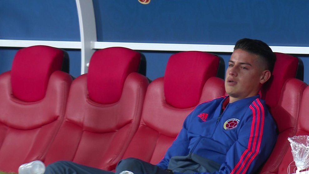🚨 El DT Michel: “James ha venido con un problemilla después de la selección”, dijo en Onda Cero.  “Hoy no ha podido entrenar, vamos a ver si está bien y el domingo puede jugar”, completó. #JamesRodriguez #OlympiacosFC