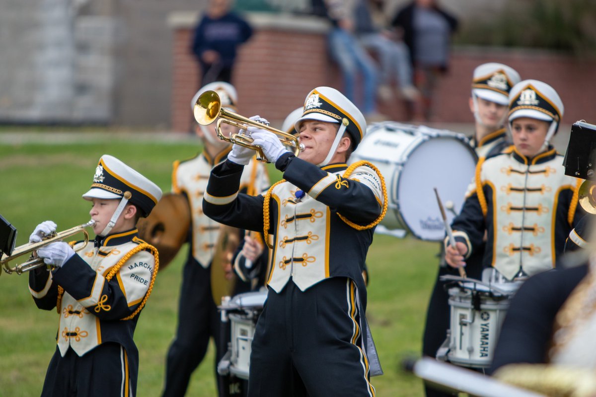 jag_drumline's tweet photo. @jag_drumline killed it at the #buckeyeblock ! ps. sorry for being almost an entire week late. jag drum lines been busy 😈 #jagdrumline @jagstudentmedia #gogmen #belikemikemoser https://t.co/l5vGsJc9Jb