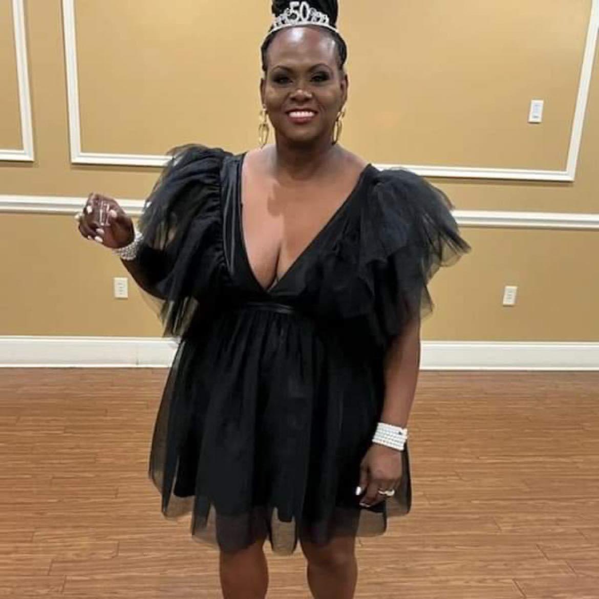 Aprons4u_TMCDesigns tweet media