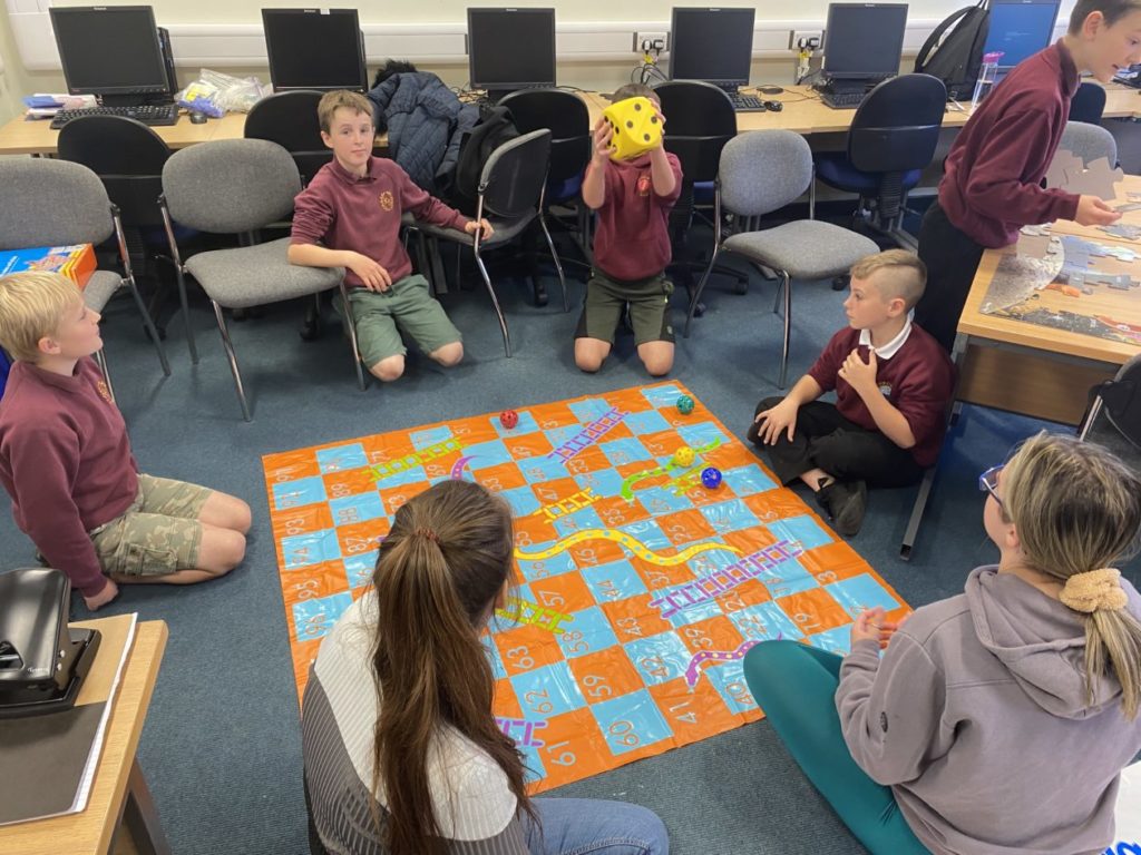 DandGCollege's tweet photo. Our Stranraer campus hosted Kirkholm, Leswalt and Portpatrick Primary schools as part of #mathweekscotland🧍‍♀️🧍

Pupils enjoyed making mocktails, STEM building challenges &amp; visited the childcare playroom to make bottles for babies &amp; playdough 🤩

 ➡ https://t.co/Wqh8J9iQ2t https://t.co/KedaZuVdIn