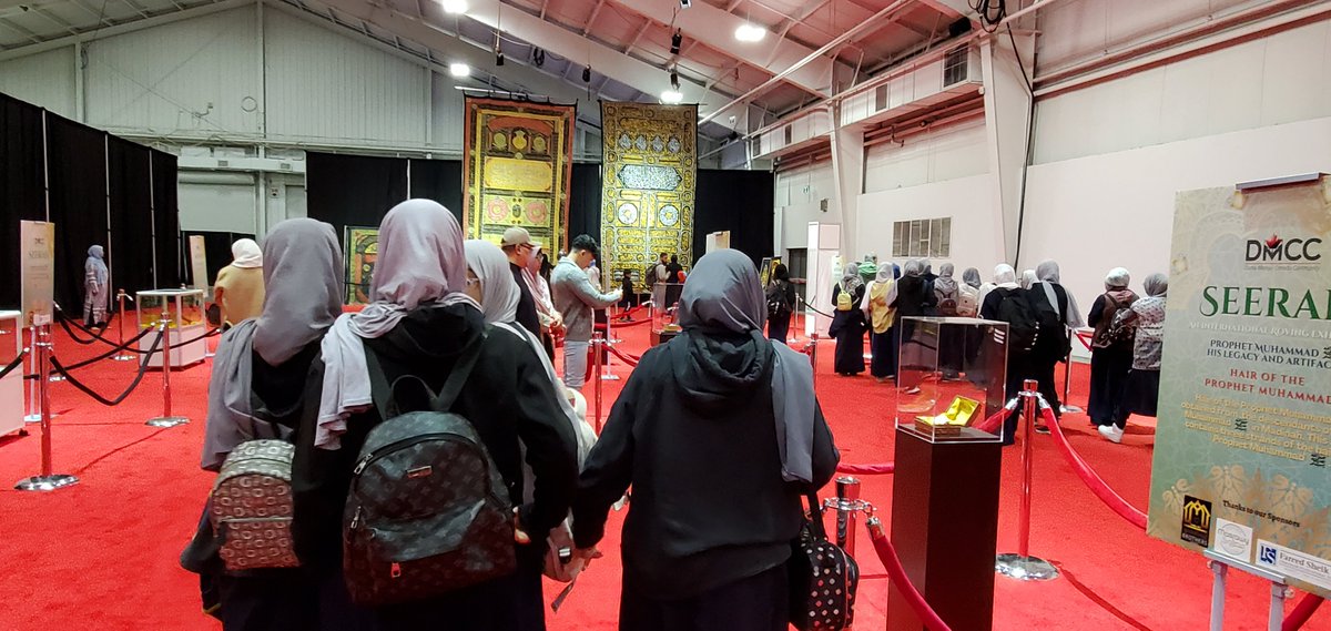 isnaelementary's tweet photo. Our Grade 8s had an amazing experience at the #Seerahexhibit and enjoyed the Hijrah Virtual Reality tour!
#Seerah #SeerahExhibit #ProphetMuhammad #IES #ISNAElementarySchool #ISNASchools https://t.co/MeBrBIQRmt