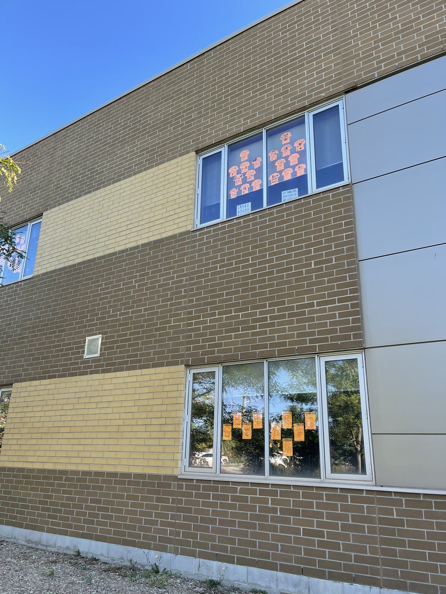msjchilcott's tweet photo. Take a look at the work @JWBoichPS students have done to honour, respect, and recognize FNMI who attended and survived residential schools. 🧡#nationaltruthandreconciliationday #EveryChildMatters https://t.co/ZjrmdcJkLI