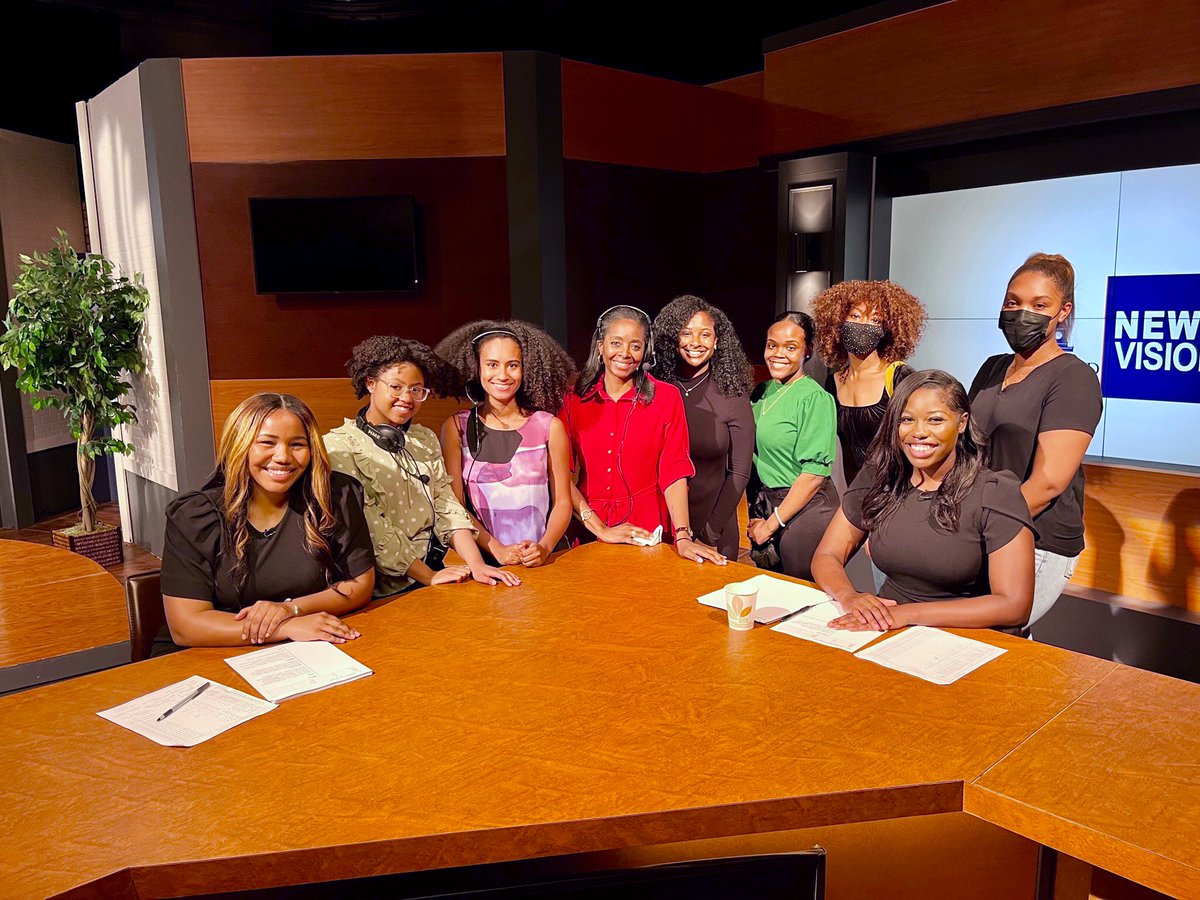 jtmediaready's tweet photo. #Thisjustin Congratulations to the Spring ‘22 @NewsVisionHU cohort!They won Best Newscast from the Capital Emmy Chapter of National Academy of Television Arts &amp; Sciences (NATAS) 2021-2022 Student Production Awards 🥇 Continue to represent @HowardU @howarduchsoc with excellence! https://t.co/lJyKqj3Nde