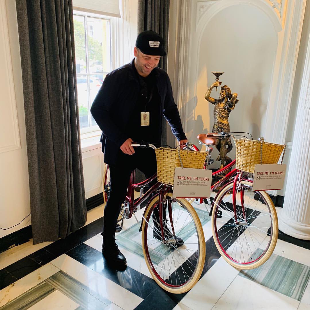 WestlifeReacts's tweet photo. When you get a new bike for Christmas/your birthday https://t.co/s32w1iPJ5P