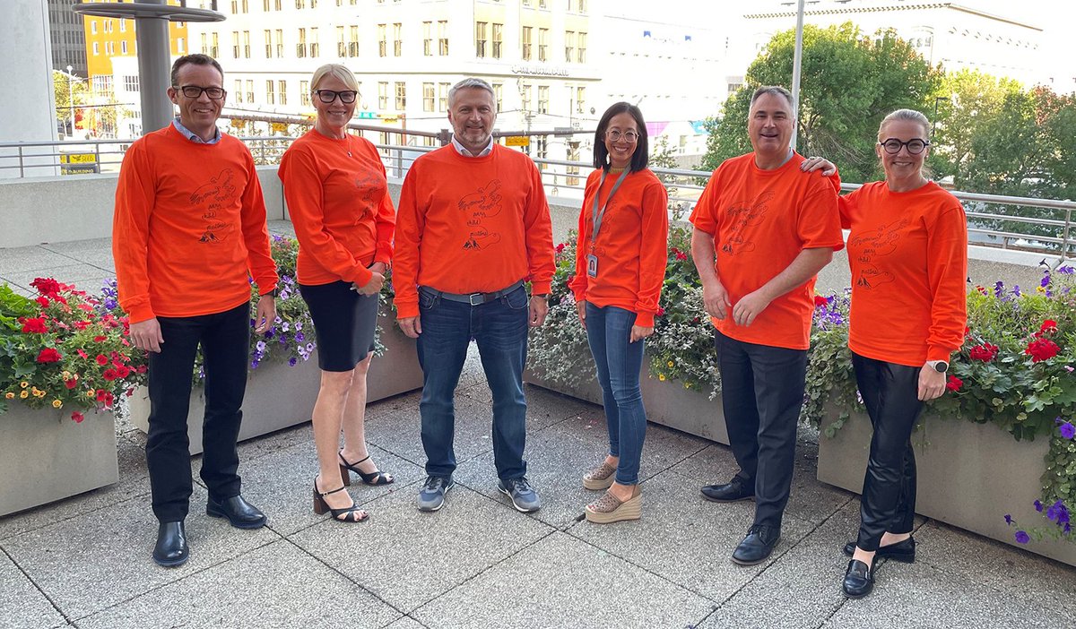 TransAlta's tweet photo. TransAlta observes National Day for Truth and Reconciliation as one of our statutory holidays, where we encourage our employees to pause, reflect, and deepen their awareness and understanding of the Canadian residential school system.
#RememberHonourAct #EveryChildMatters https://t.co/kqKfzlng4i