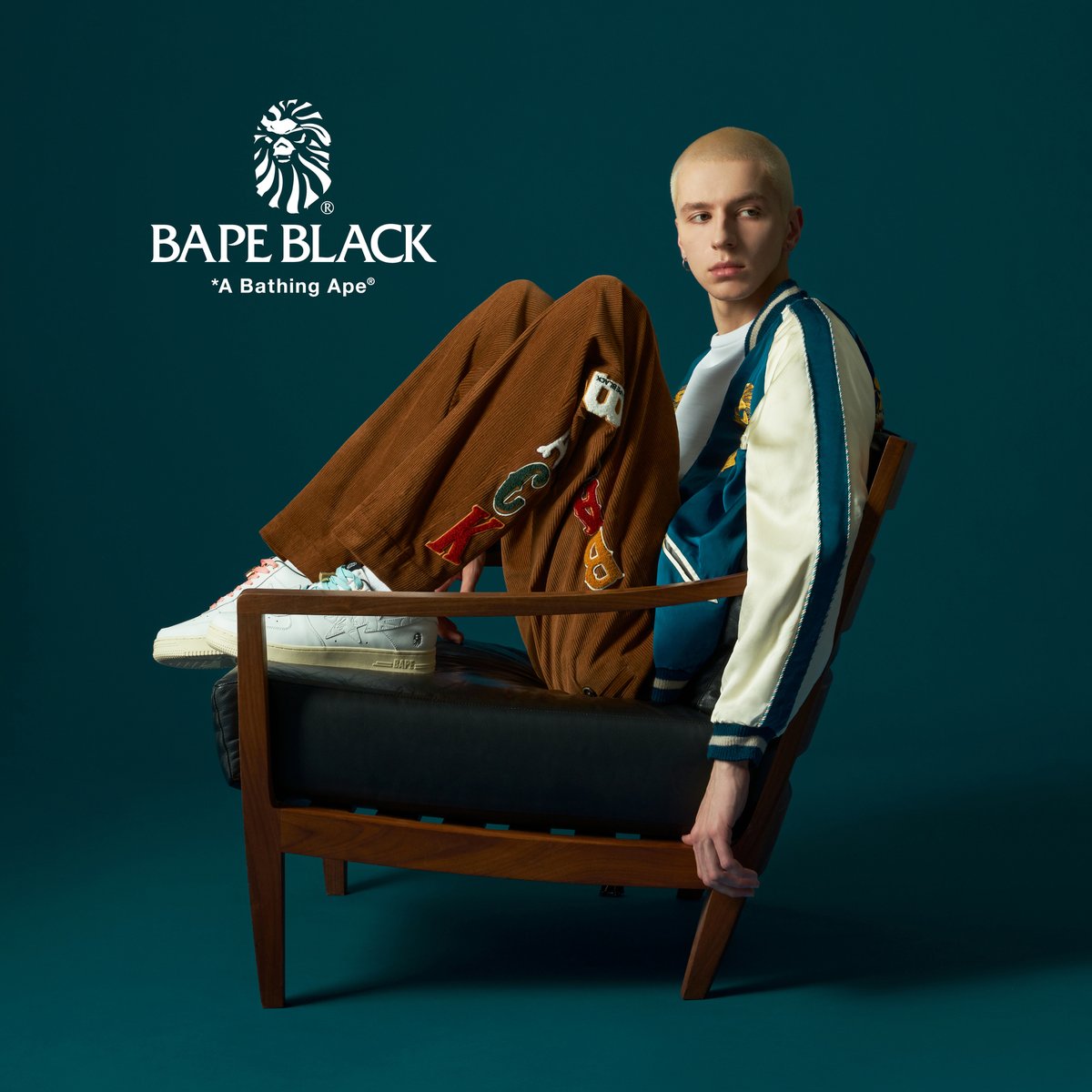 BAPEOFFICIAL's tweet photo. BAPE BLACK by *A BATHING APE®
AUTUMN WINTER 2022 COLLECTION
https://t.co/d1PCGjd60G
@bapeblackofficial
#BAPEBLACK
#BAPE https://t.co/anmHBqnS2H