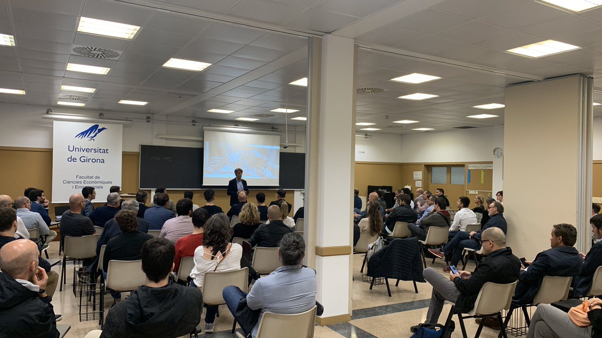 GironaNext's tweet photo. Ahir més de 90 persones va donar el tret de sortida a Girona Next, un moviment independent i transversal, que té com a missió contribuir a crear comunitat, connectar i vertebrar l'ecosistema emprenedor i tecnològic de Girona. https://t.co/R2QGW4SGJz