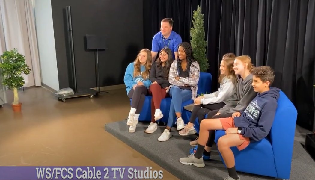 wsfcs's tweet photo. Students from Meadowlark MS, along with Walter Carmichael, visited #Cable2TV this week to tour the station with TJ James & Kevin Wrenn. They also recorded the first "Assignment Schools in the Student Zone." Look for it on Spectrum!
https://t.co/yIiU5paBiS @mustangnation01 #wsfcs https://t.co/VTrQMTX3yh