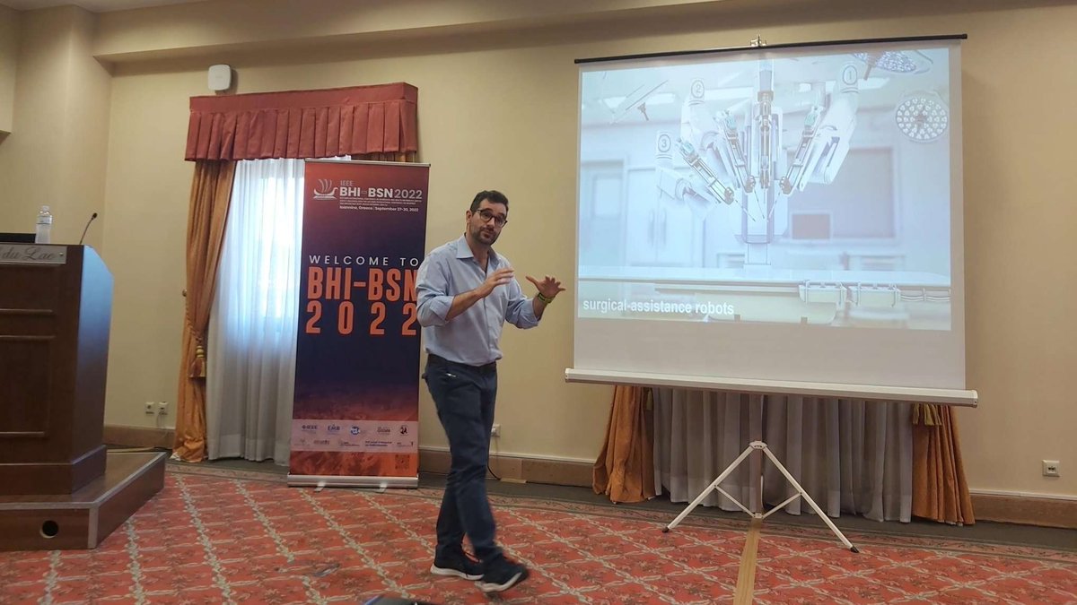 BhiBsn's tweet photo. Big Data and AI (III). #BHI #BSN https://t.co/jp4FGVRtuc