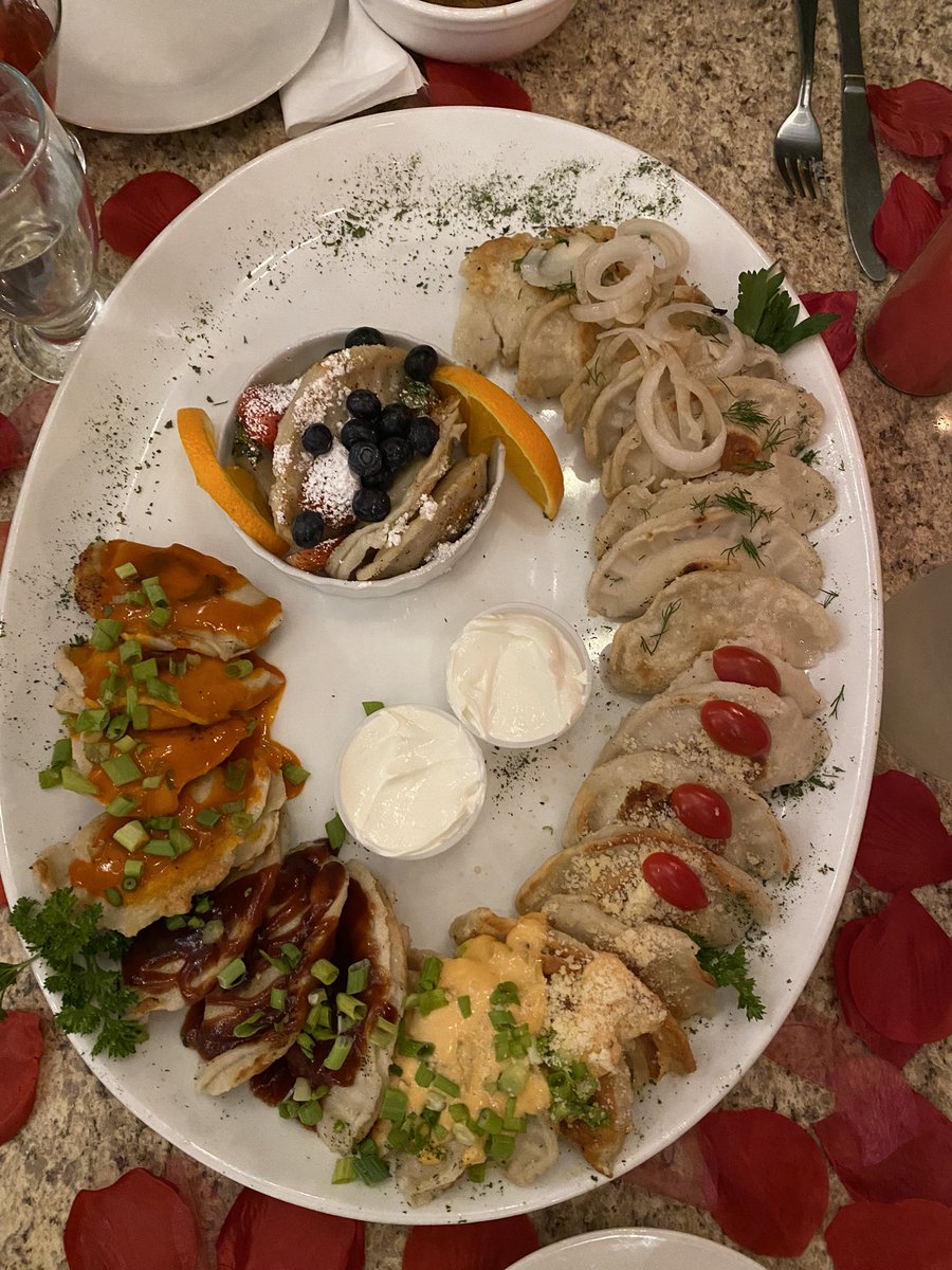 JoyFine55535979's tweet image. Awesome date night with the best date ever! Love you babe! ❤️❤️❤️#listenthroughme#bestdatenightever