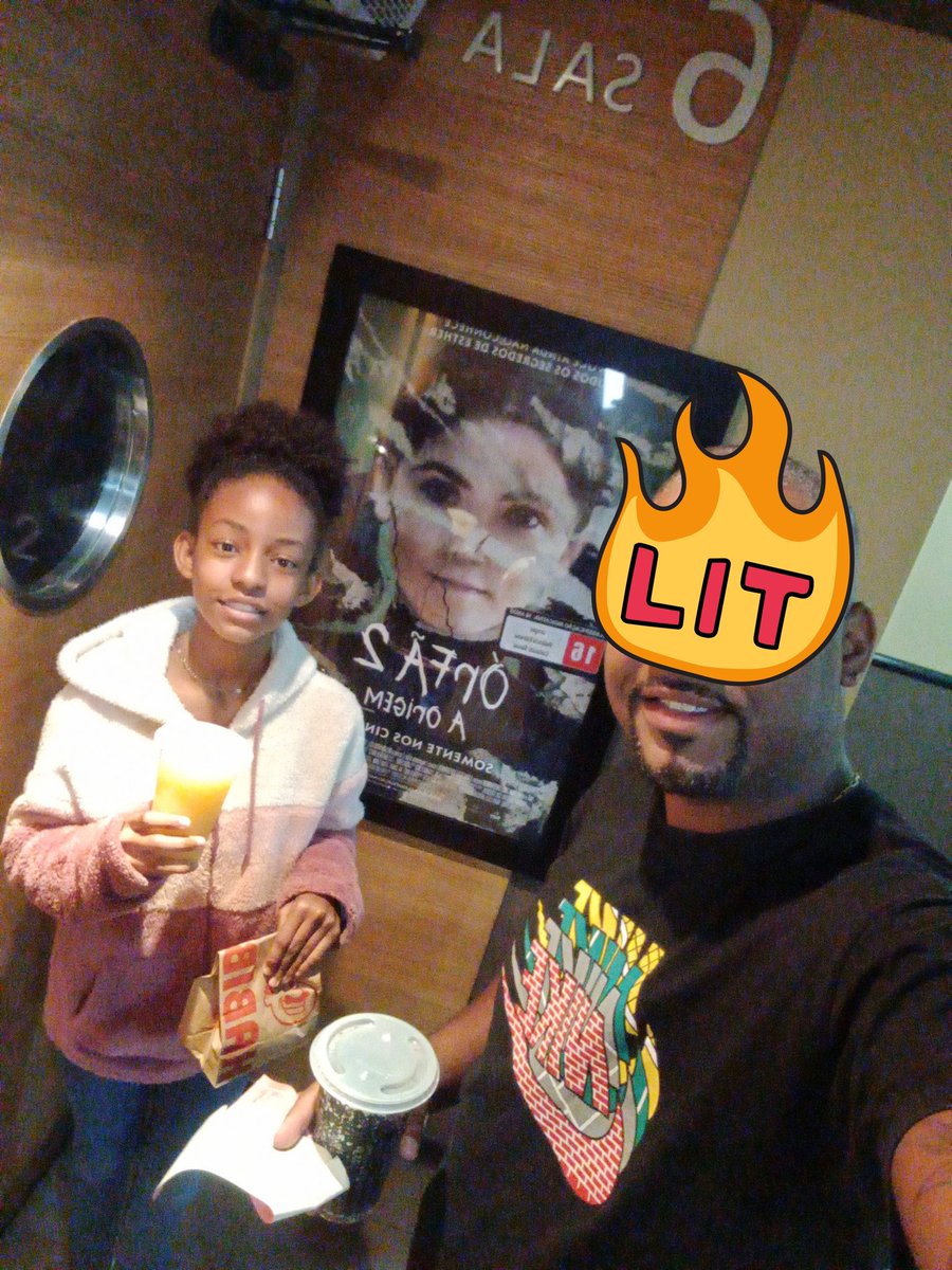 Já que hoje é o dia dela, deixei a escolher o filme, Bora de #Orfã2