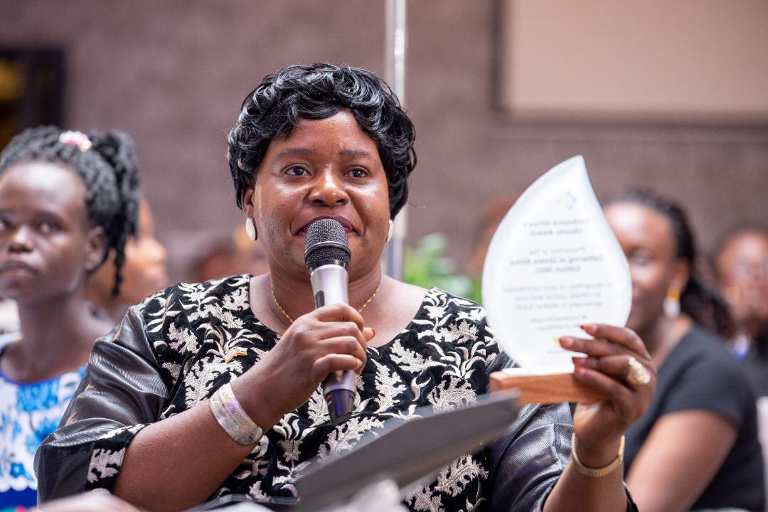 Ronnie Angiro tweet media