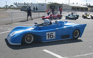 LM__'s tweet photo. @juanjoabsolut @historacing @VicarioMartin @horacio_porta @Joargomez @josetellaetxe Semana de #TimSchenken. Junto a #HowdenGanley fundó #Tiga Race Cars en 1974, que construyó chasis para distintos campeonatos, desde #FormulaFord hasta el #WEC o el #IMSA, vendiendo cerca de 400 chasis en 15 años. La compañía se disolvió en 1989 https://t.co/9ggX0CEw9W