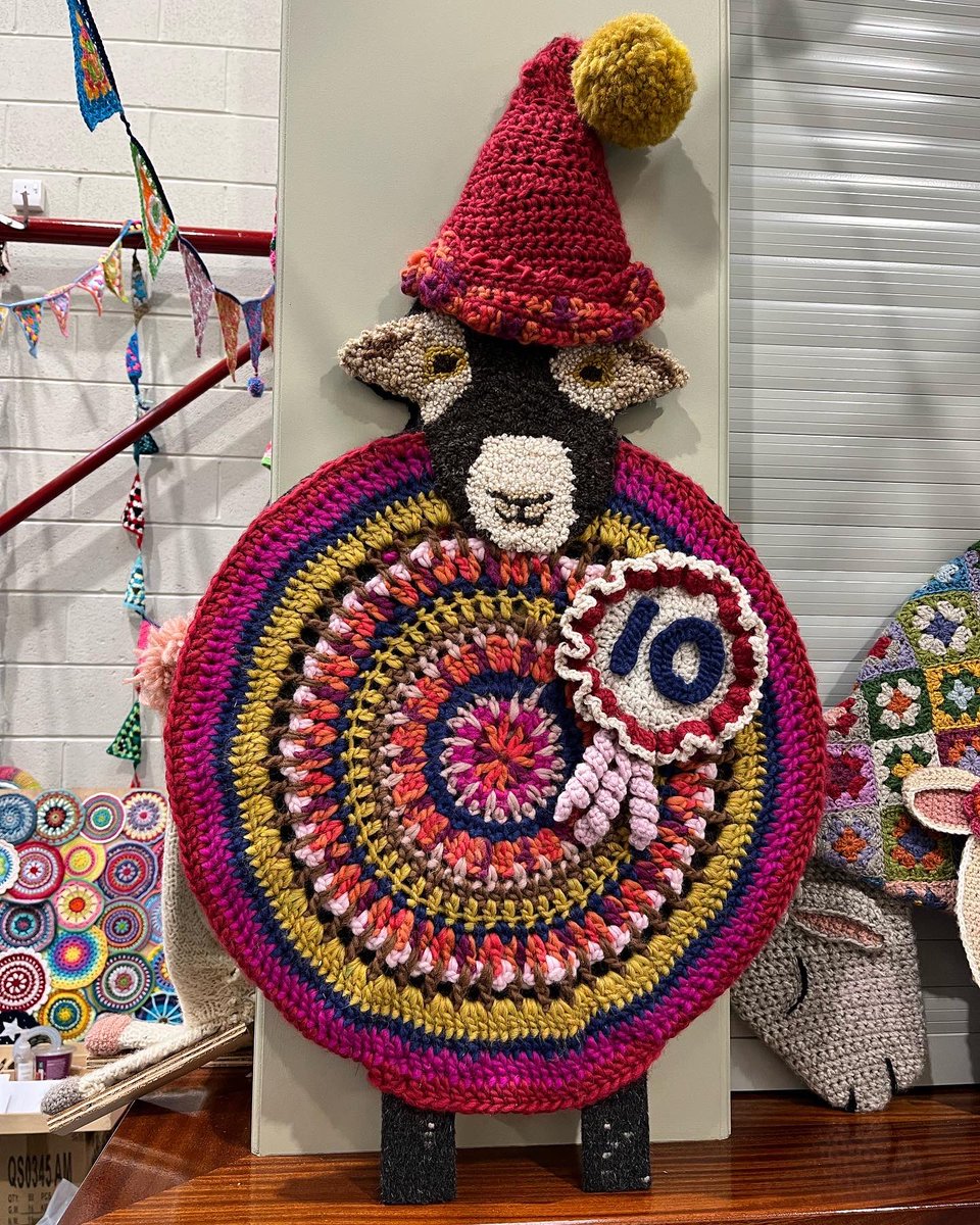 making_stitches's tweet photo. Happy International Podcast Day! What better time than to launch a new series? Series 6 kicks off with a trip to @yarndale for lots of crafty chat! Listen now in all the usual places https://t.co/AJRDaF07R9
#yarndale #InternationalPodcastDay #makingstitchespodcast #craftpodcast https://t.co/DUFKrvk777