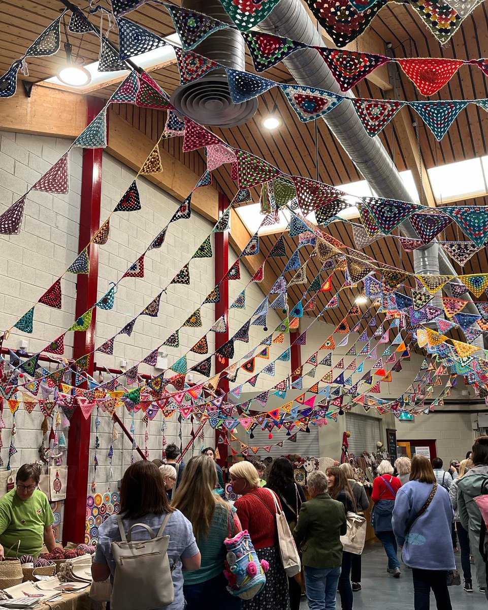 making_stitches's tweet photo. Happy International Podcast Day! What better time than to launch a new series? Series 6 kicks off with a trip to @yarndale for lots of crafty chat! Listen now in all the usual places https://t.co/AJRDaF07R9
#yarndale #InternationalPodcastDay #makingstitchespodcast #craftpodcast https://t.co/DUFKrvk777