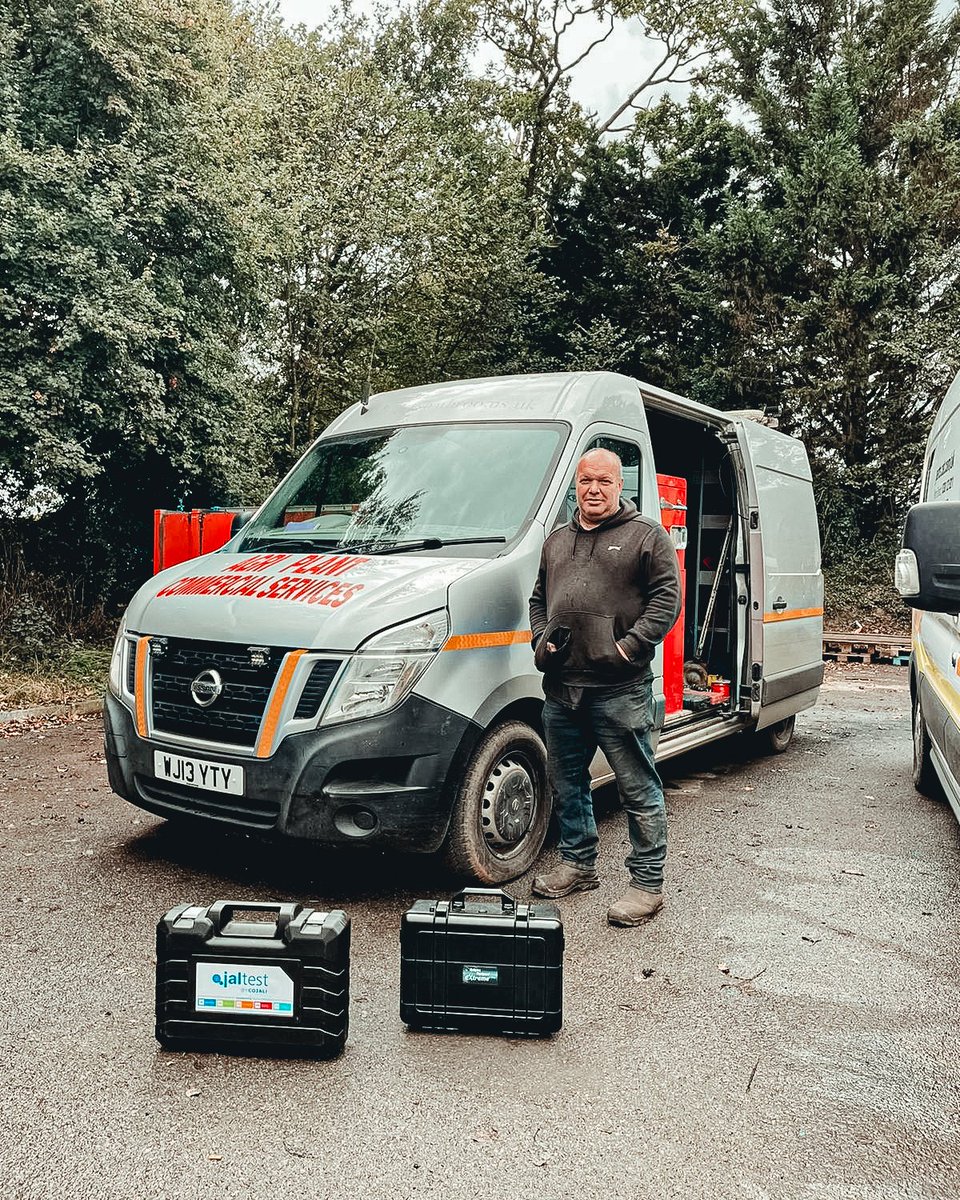 EclipseDiag's tweet photo. π Area Sales Manager, Aaron Parkin, has just handed over to Wellington Waste Management. They have just taken delivery of their new Jaltest Diagnostics CV, Off-Highway, AGV & MHE package.
Thank you for your business!
#Eclipse #Jaltest #EclipseInAction https://t.co/r26Pi8xc9t