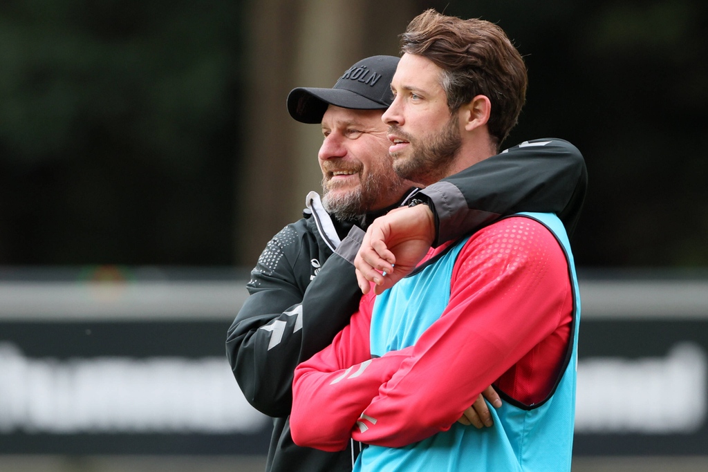 1. FC Köln empfängt BVB: „Wollen ein Fußballfest“
Am Samstagnachmittag empfängt der 1. FC Köln Borussia Dortmund vor 50.000 Zuschauern im RheinEnergie-Stadion. Steffen Baumgart will ...

Zum Beitrag: 
l8r.it/E5DW

#effzeh #bvb #baumgart #uth