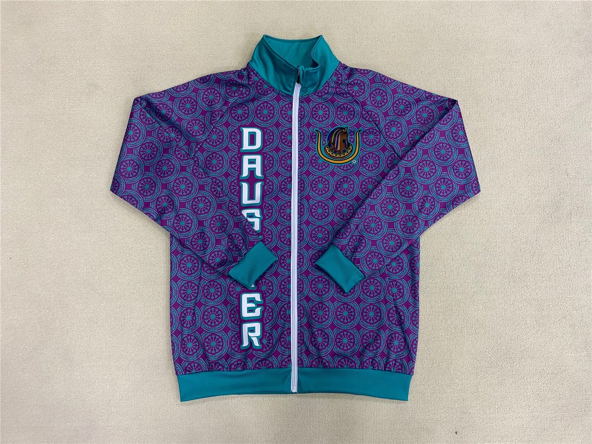 Lmz2015's tweet photo. #tracksuit #jacket #jacketstyle #tracksuitseason #tracksuitlove New Finished sublimation tracksuit top with half moon,printed collar,cuff and hem to match all the same colors. MOQ is 10pcs only. https://t.co/6DH3srkyKl