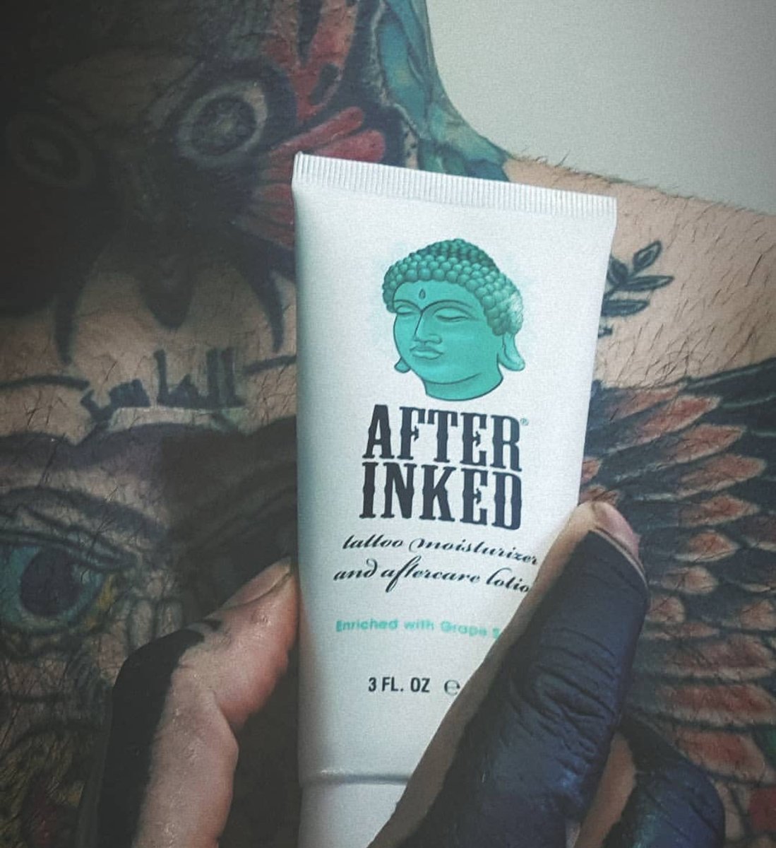AfterInked's tweet photo. #DotWork Tattoos or we also call it stippling or pointillism like other tattoo techniques, it has its origin in painting. #DotWorkTattoos #afterinked #proudusers #formulatedforperfection #afterinkedeveryday #tattooaftercare #vegan #miss_britt_tattoos #castiron.tattoo https://t.co/W7eDgKWu9E