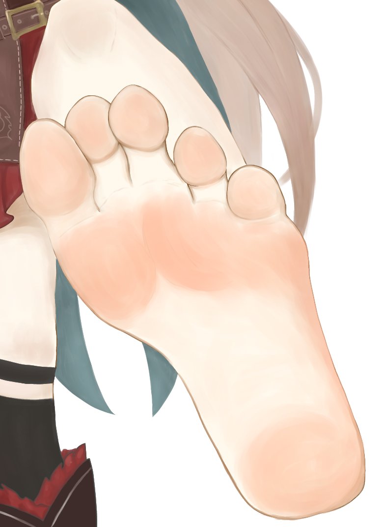 #今月描いた絵を晒そう

Trimmed to fit the sole😊❤️ 